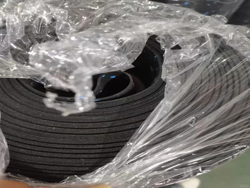 comparison of rubber wear patterns